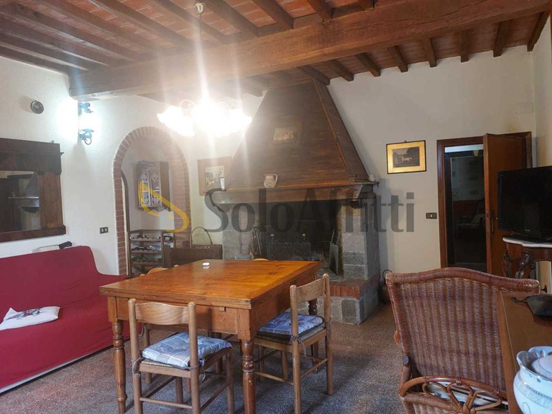 Casa Indipendente in Affitto a Fucecchio, zona Massarella, 800&euro;, 150 m², arredato