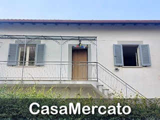 Bilocale in Vendita a Rocca di Papa, zona Barozze + Calcare, 135'000€, 60 m²