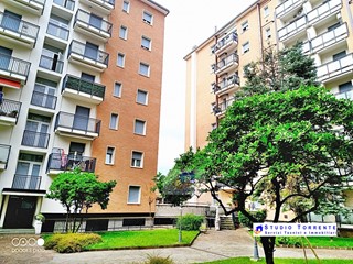 Bilocale in Vendita a Desio, 119'000€, 70 m²