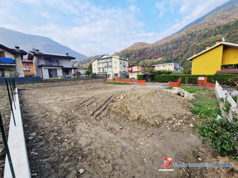 Terreno edificabile in Vendita a Edolo, 130'000€, 450 m²