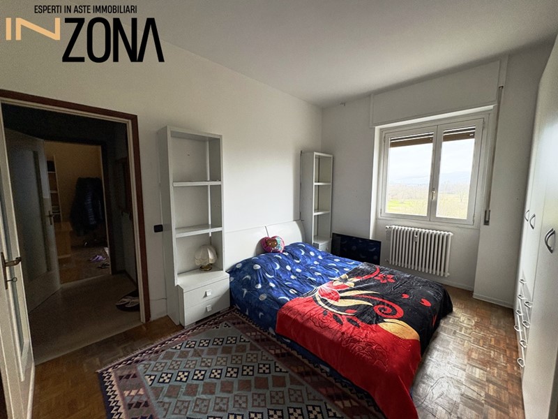 Trilocale in Vendita a Besana in Brianza, 66'750€, 84 m²