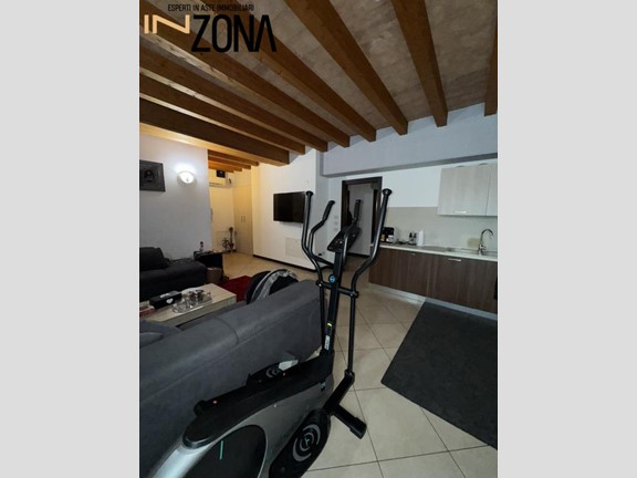 Trilocale in Vendita a Brugherio, 177'525€, 95 m²