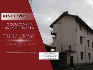 Quadrilocale in Vendita a Valperga, 105'750€, 319 m²