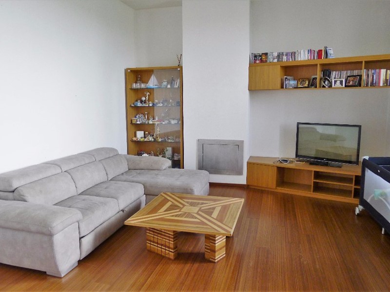 Appartamento in Vendita a Cascina, 220'000€, 144 m², arredato, con Box