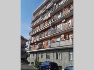 Trilocale in Vendita a Rivalta di Torino, 75'000€, 89 m²