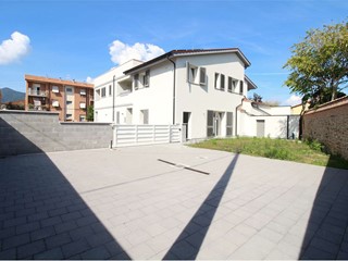 Villetta a schiera in Vendita a Bientina, 425'000€, 130 m²