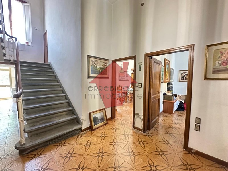 Casa Indipendente in Vendita a Empoli, 350'000€, 135 m²