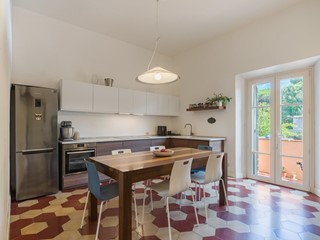 Casa Indipendente in Vendita a Pisa, zona Marina di Pisa, 639'000€, 185 m², con Box