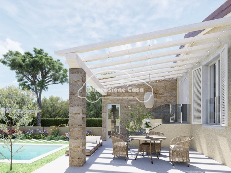 Villa bifamiliare in Vendita a Capannori, zona Marlia, 415'000€, 145 m²