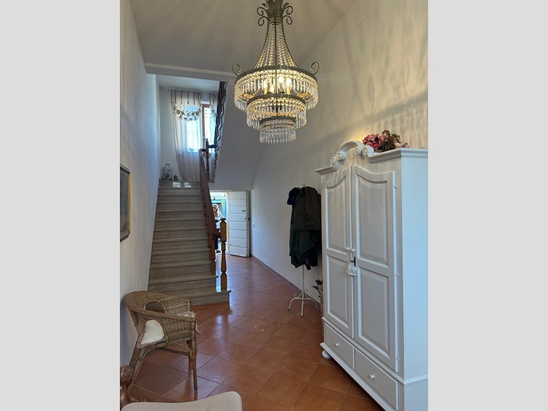 Casa Indipendente in Vendita a Campiglia Marittima, zona Venturina, 205'000&euro;, 130 m², con Box