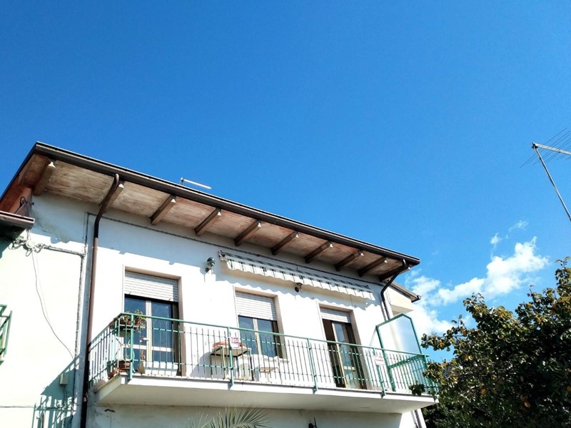 Appartamento in Vendita a Massa, 170'000€, 110 m²