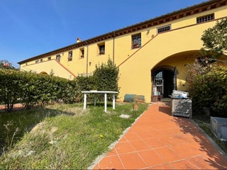 Bilocale in Vendita a Casciana Terme Lari, zona Perignano, 109'000€, 65 m²