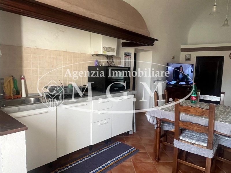 Bilocale in Affitto a Vicopisano, 670€, 60 m², arredato, con Box