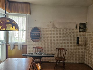 Appartamento in Vendita a Livorno, 240'000€, 120 m²