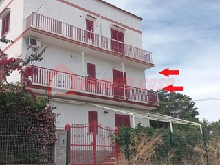 Quadrilocale in Vendita a Vico del Gargano, 96'000€, 86 m²