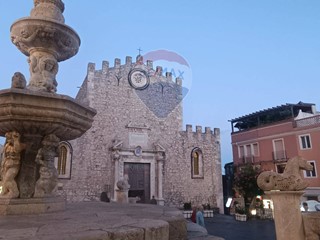 Attività commerciale in Vendita a Taormina, 160'000€, 67 m²