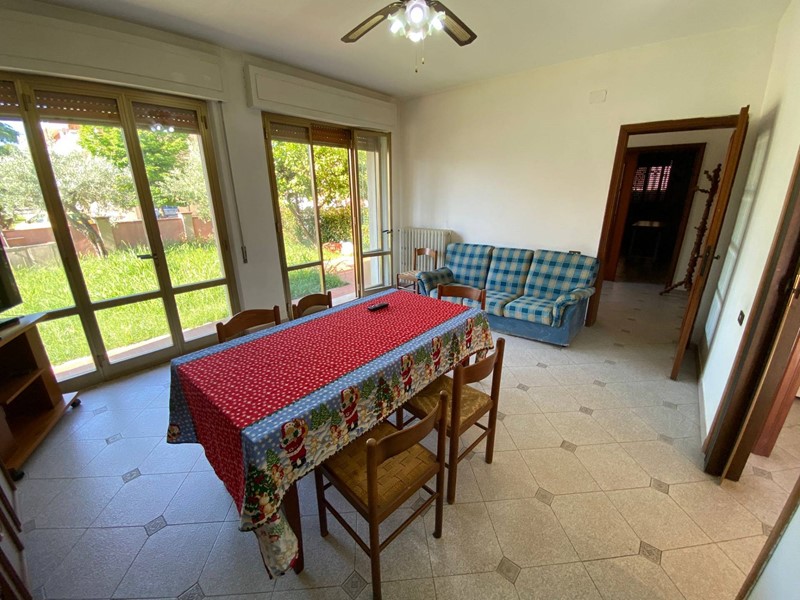 Casa Indipendente in Affitto a Vecchiano, 1'150€, 120 m²