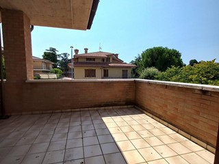 Quadrilocale in Vendita a Servigliano, 87'000€, 98 m²