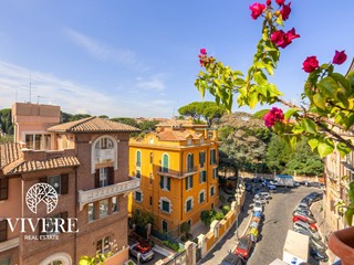 Appartamento in Vendita a Roma, 1'815'000&euro;, 274 m²