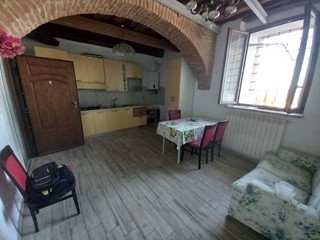 Bilocale in Affitto a Peccioli, 600€, 70 m²