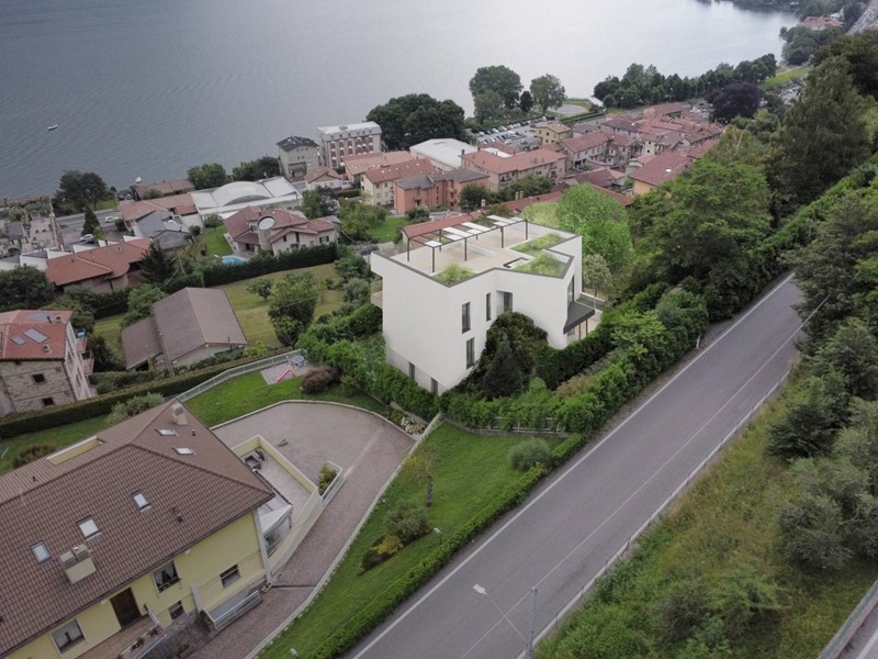 Trilocale in Vendita a Pescate, 680'000€, 147 m²