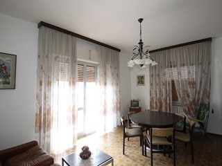 Quadrilocale in Vendita a Pontida, 130'000€, 118 m²