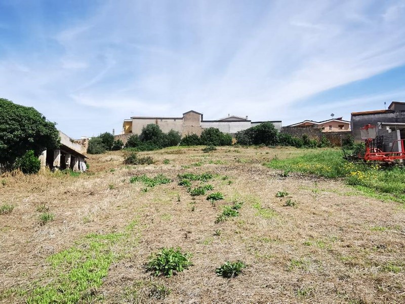 Terreno edificabile in Vendita a Dolianova, 60'000€, 438 m²