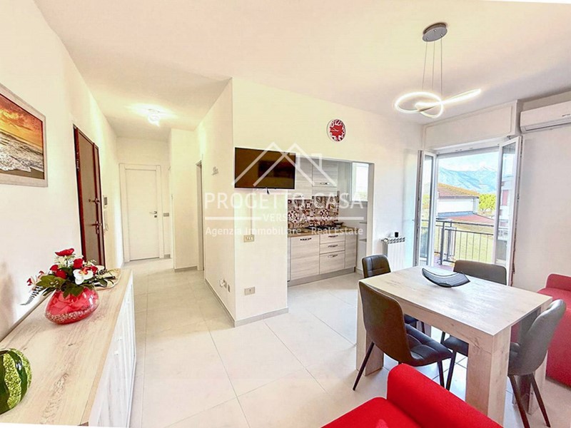 Bilocale in Vendita a Camaiore, 365'000&euro;, 55 m²