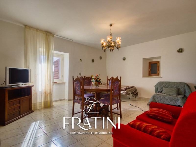 Casa Indipendente in Vendita a Civitella del Tronto, 55'000€, 90 m²