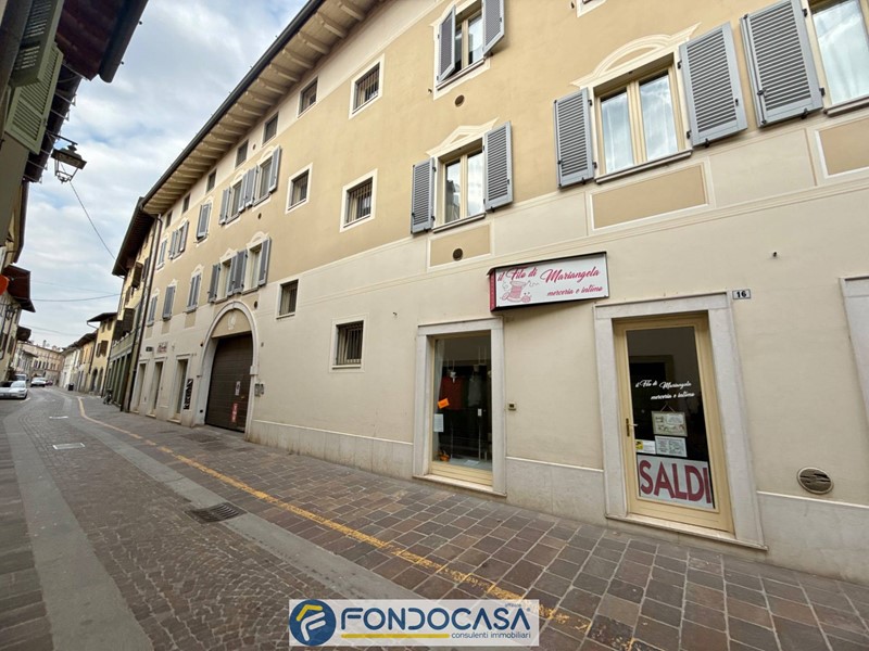 Trilocale in Vendita a Coccaglio, 135'000&euro;, 110 m²