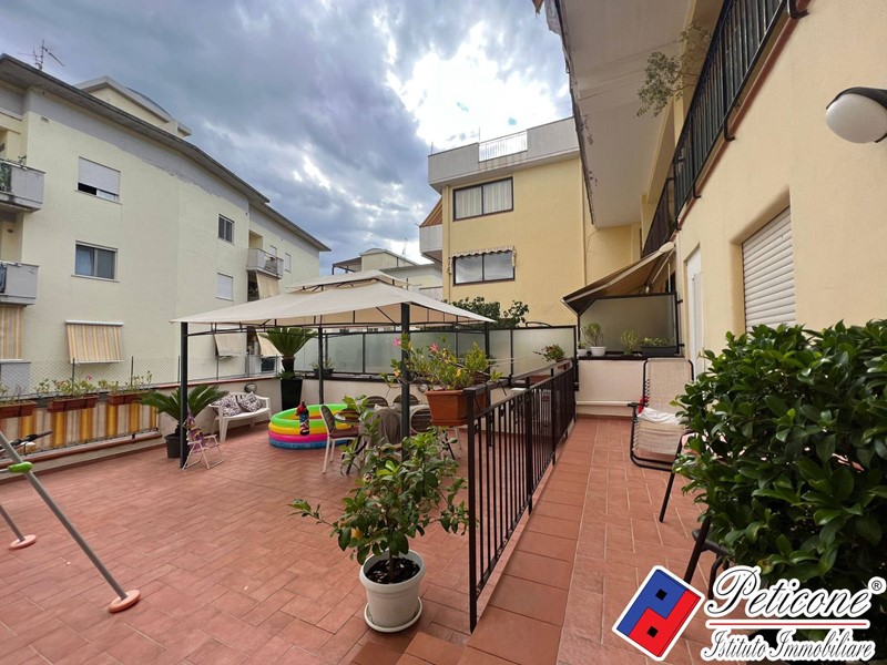 Quadrilocale in Vendita a Fondi, 220'000€, 119 m²