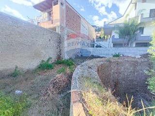 Terreno edificabile in Vendita a Furci Siculo, 55'000€, 226 m²