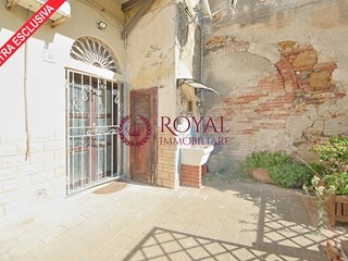Trilocale in Vendita a Livorno, 98'000€, 75 m²