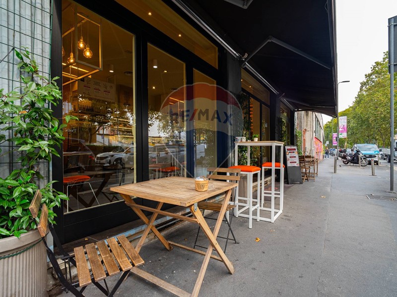 Attività commerciale in Vendita a Milano, 190'000€, 100 m²
