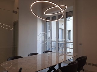 Ufficio in Affitto a Milano, 1'834€, 47 m²