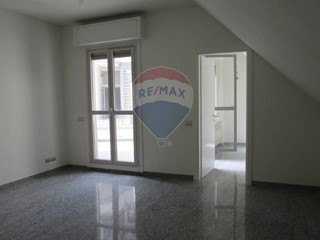 Ufficio in Affitto a Milano, 2'500€, 70 m²