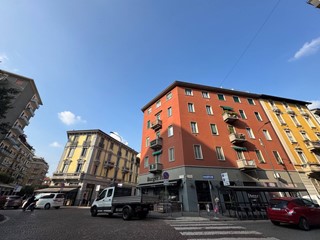 Immobile commerciale in Affitto a Milano, 2'350€, 70 m²