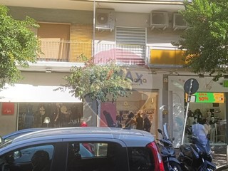 Immobile commerciale in Vendita a Napoli, 250'000€, 23 m²