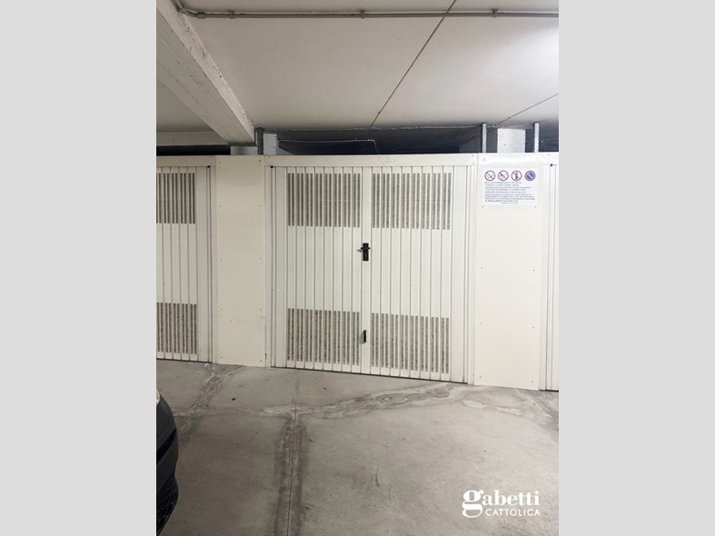 Box in Vendita a Gabicce Mare, 30'000&euro;, 18 m²
