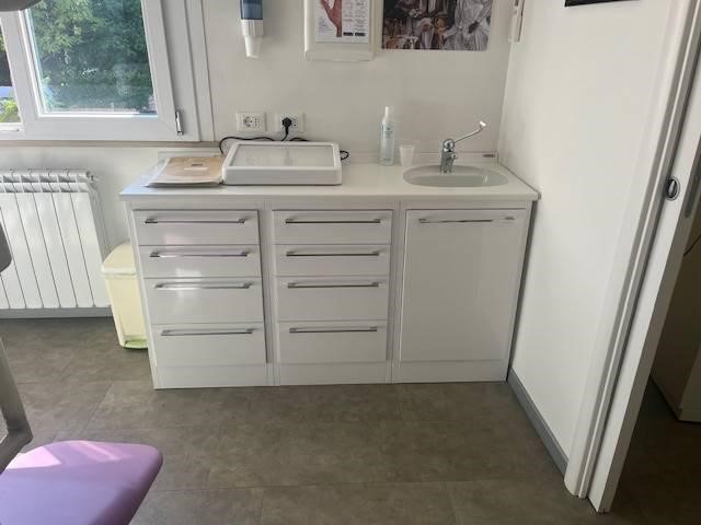 Ufficio in Vendita a Venezia, 85'000€, 75 m²