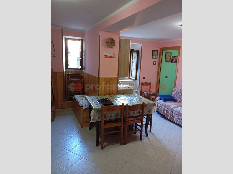 Casa Indipendente in Vendita a Vallinfreda, 55'000€, 50 m², arredato