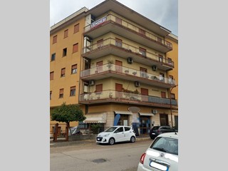 Quadrilocale in Vendita a Cassino, 184'000€, 144 m²