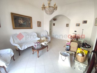 Trilocale in Vendita a Napoli, 195'000€, 90 m²