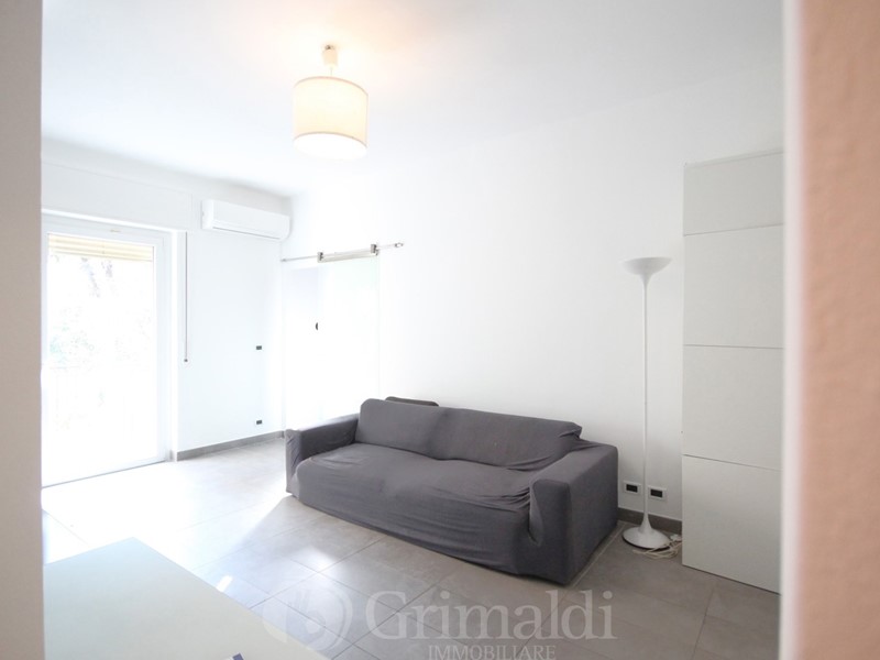 Appartamento in Vendita a Genova, 98'000€, 80 m²