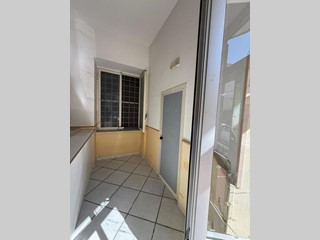 Attività commerciale in Affitto a Sant'Anastasia, 50 m²