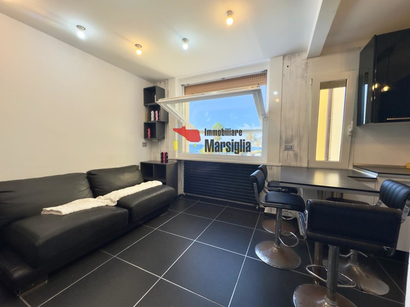 Trilocale in Vendita a Sanremo, 350'000€, 68 m², arredato