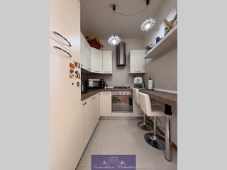 Trilocale in Vendita a Greve in Chianti, zona Strada In Chianti, 219'000€, 60 m²