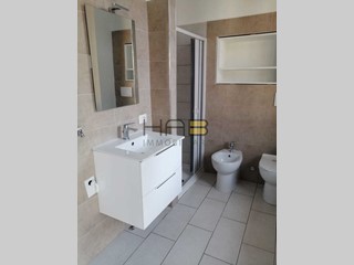 Bilocale in Vendita a San Giorgio su Legnano, 89'000€, 49 m², arredato