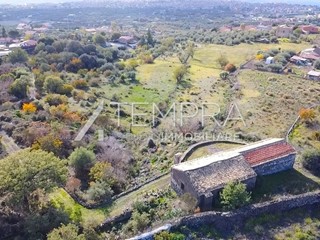 Casa Indipendente in Vendita a Adrano, 169'000&euro;, 170 m²