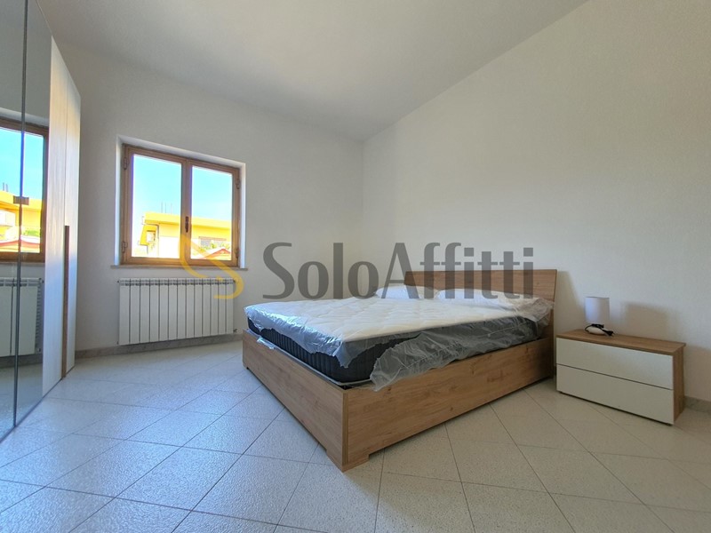 Quadrilocale in Affitto a Borgia, 650&euro;, 110 m², arredato